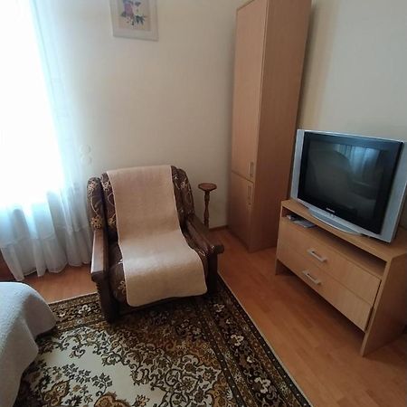 Apartamento Lviv Rest Zelena Exterior foto